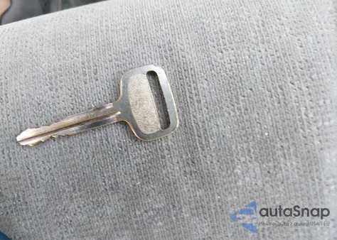 2004 Toyota Corolla Ce from USA, damaged, VIN 1NXBR32E64Z253181